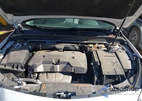 2015 Chevrolet Malibu 1Fl из США, поврежденный, VIN 1G11A5SL7FF308321